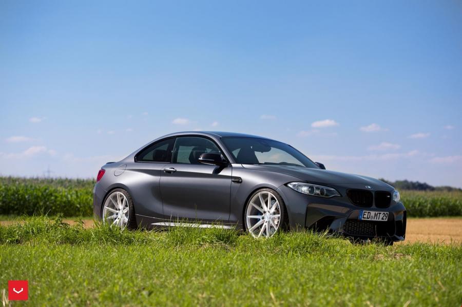  BMW M2 Coupe on Vossen Wheels (VFS1) 2016 года  (фото 13 из 28)
